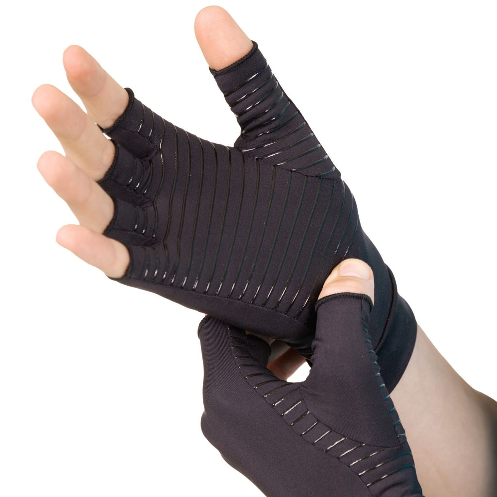 Braceability Carpal Tunnel Compression Gloves | Fingerless Wrist, Finger, Hand and Thumb Pain Support for Gaming - M